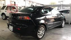 ميتسوبيشي لانسر